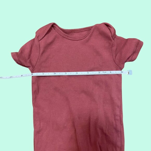 Carter’s Baby Bodysuit – Burgundy Short Sleeve Solid Cotton One-Piece Size 18M - Picture 4 of 7